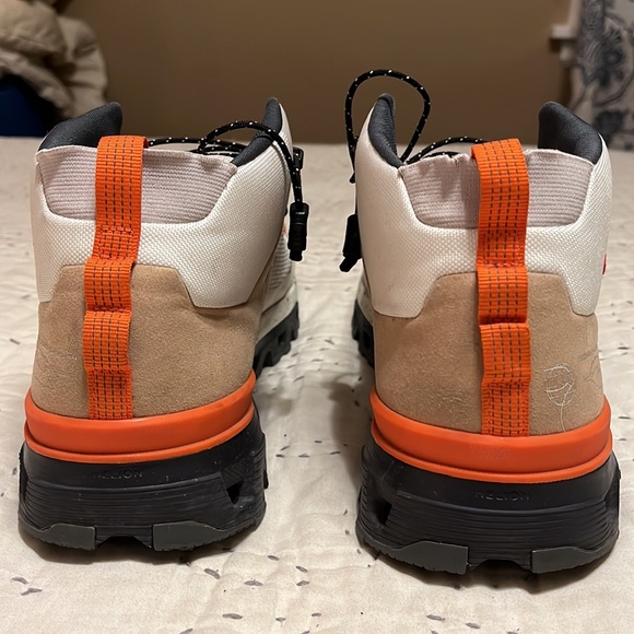 Limited Release On Cloudtrax High Top Hiking Shoe (size 10) - Picture 4 of 11